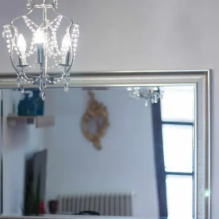 Cerco De Apartamento *